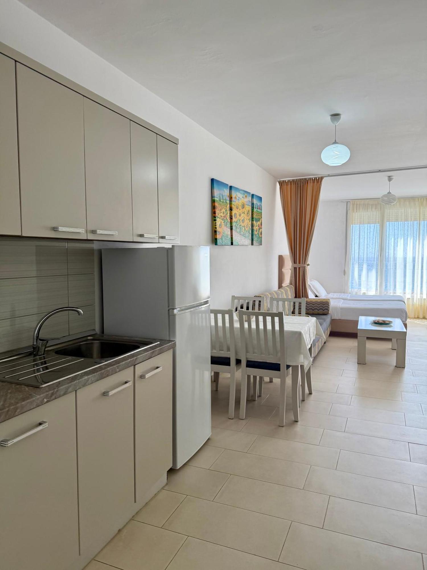 Bellavista Apartments Bougainville Bay ซารานเดอ ภายนอก รูปภาพ