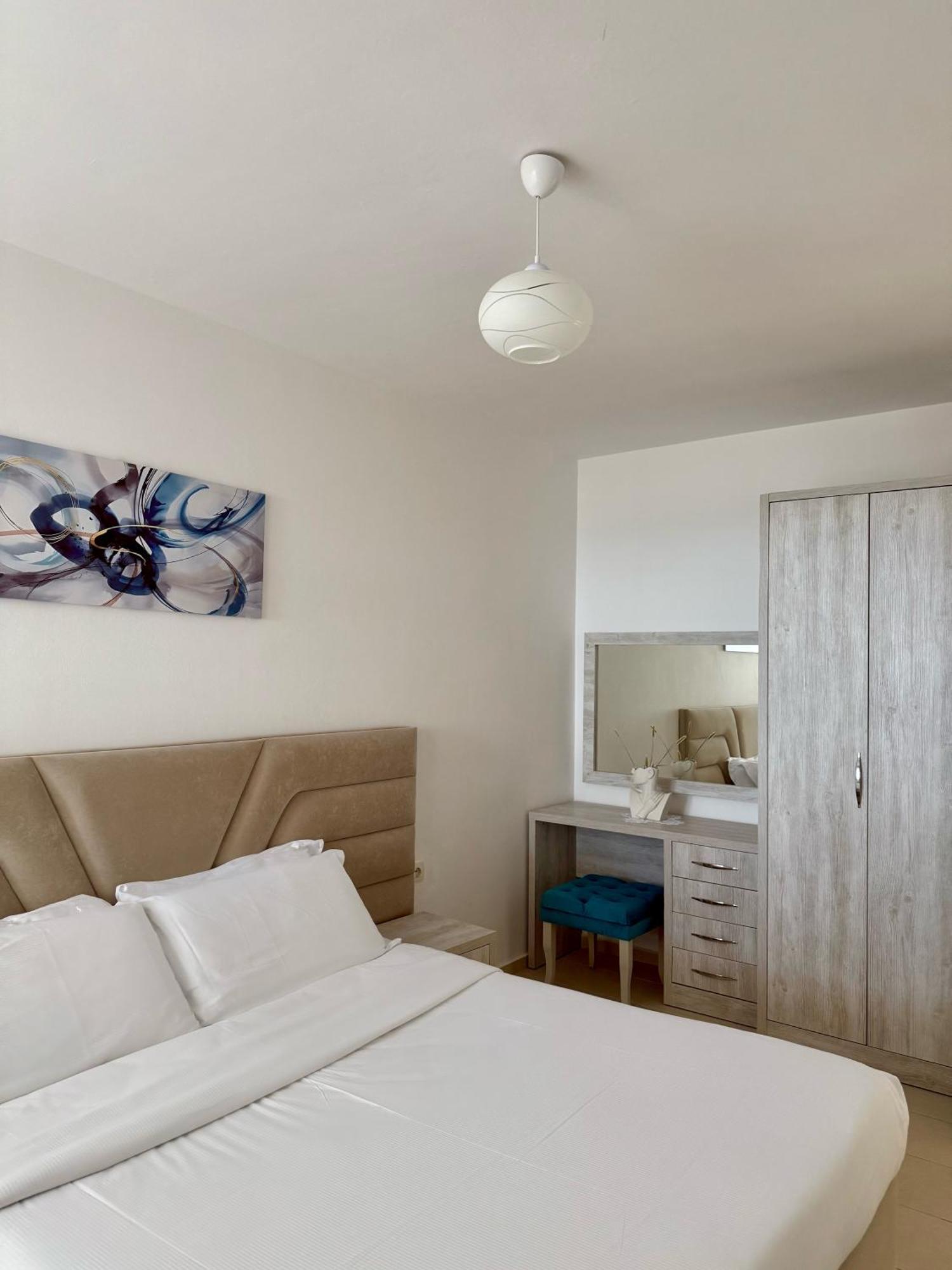 Bellavista Apartments Bougainville Bay ซารานเดอ ภายนอก รูปภาพ