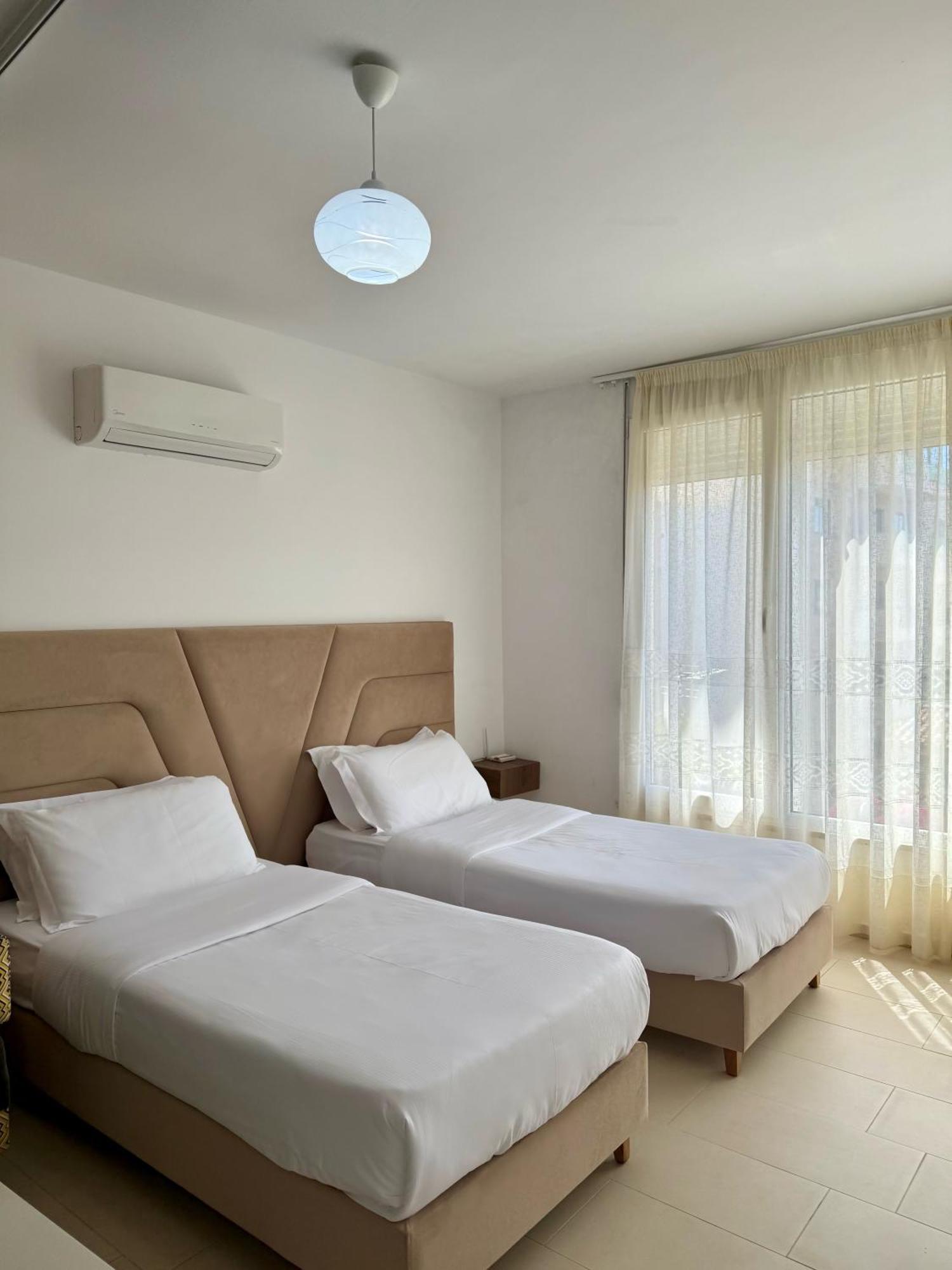 Bellavista Apartments Bougainville Bay ซารานเดอ ภายนอก รูปภาพ