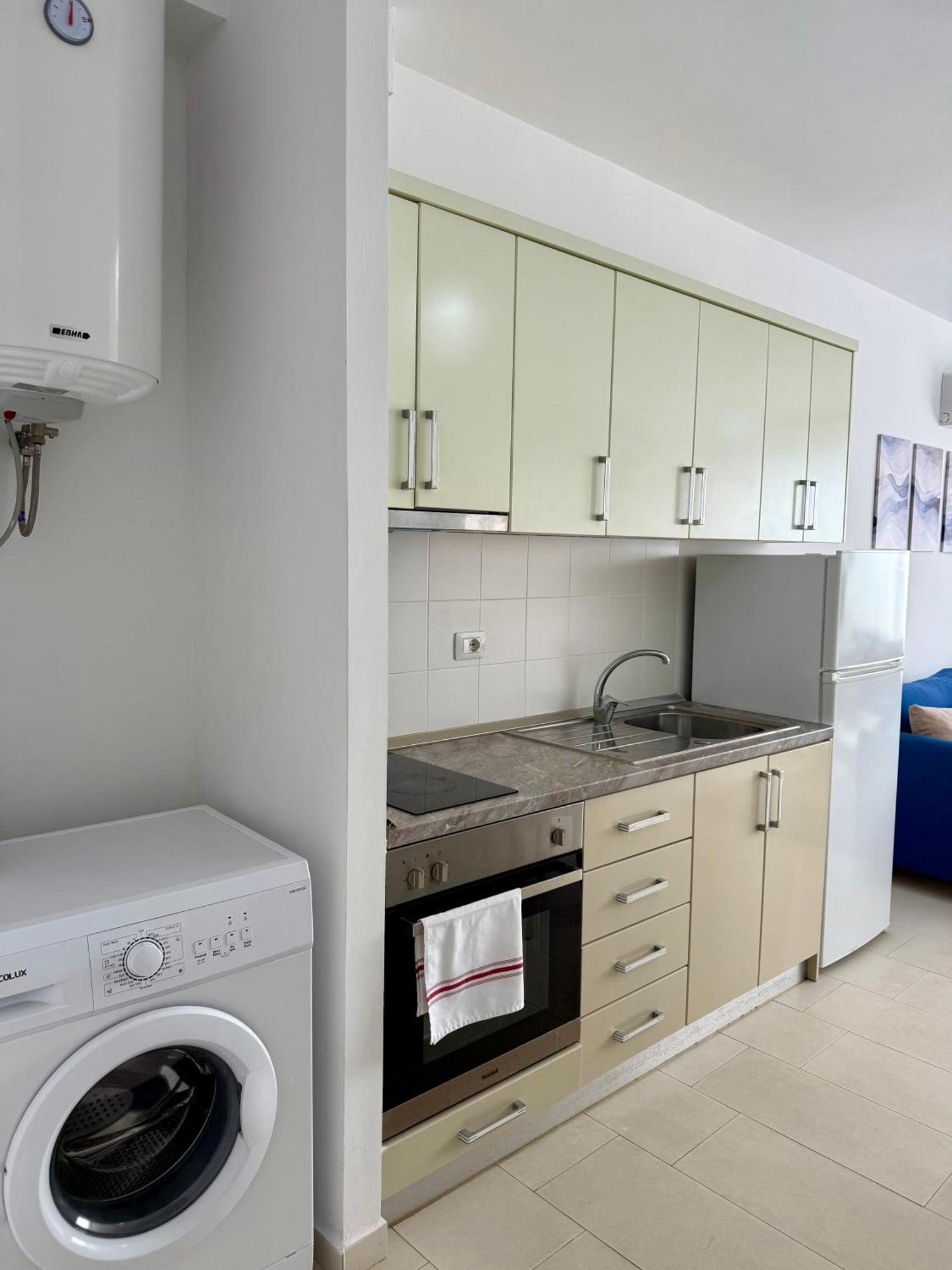 Bellavista Apartments Bougainville Bay ซารานเดอ ภายนอก รูปภาพ