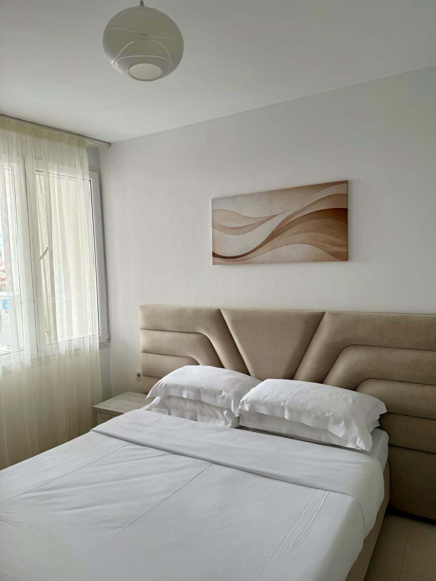 Bellavista Apartments Bougainville Bay ซารานเดอ ภายนอก รูปภาพ